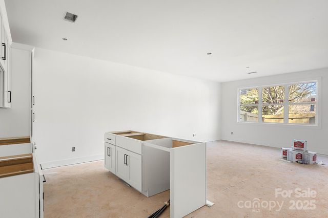 4431 Fair Street, Charlotte, NC 28208