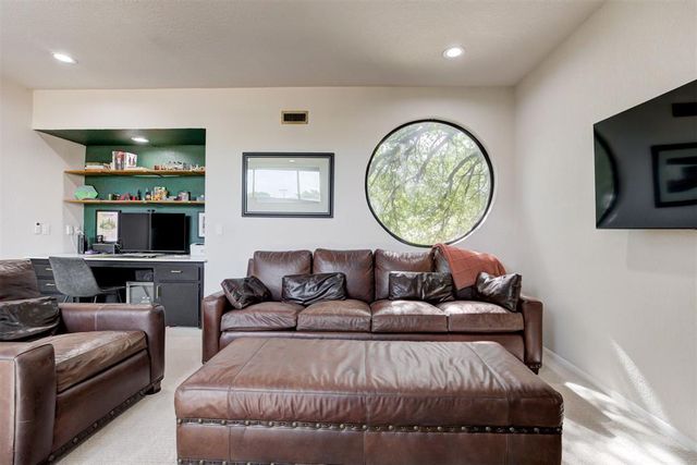 3 Rustic Hills Street, Norman, OK 73072