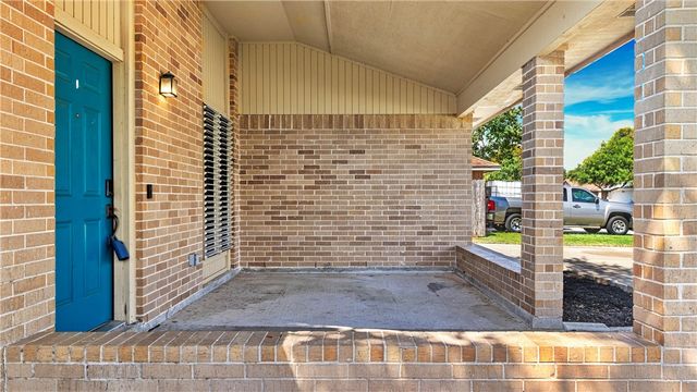 6929 Roseland Dr, Corpus Christi, TX 78414