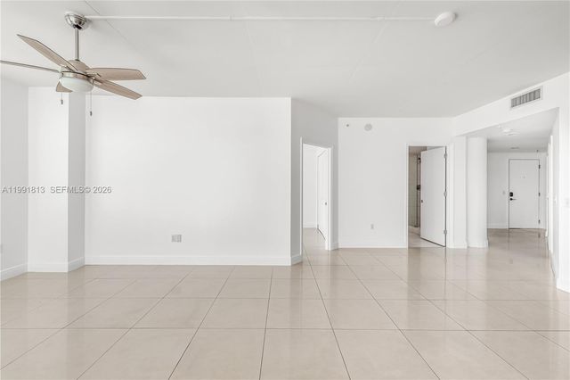 3180 SW 22nd Ter 601, Miami, FL 33145