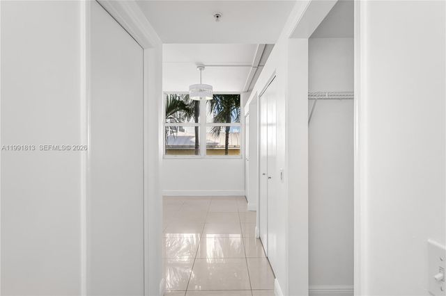 3180 SW 22nd Ter 601, Miami, FL 33145