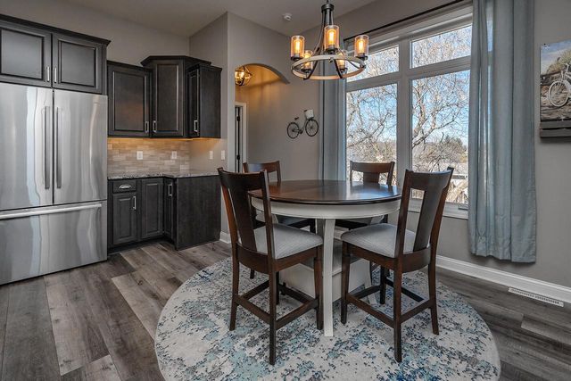 738 Willow Bend DRIVE, Waterford, WI 53185