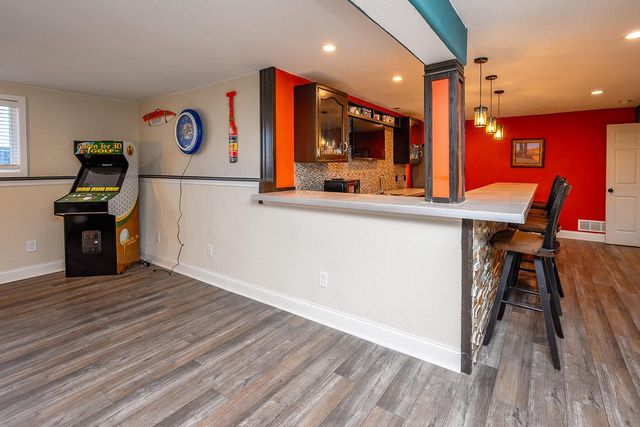 738 Willow Bend DRIVE, Waterford, WI 53185