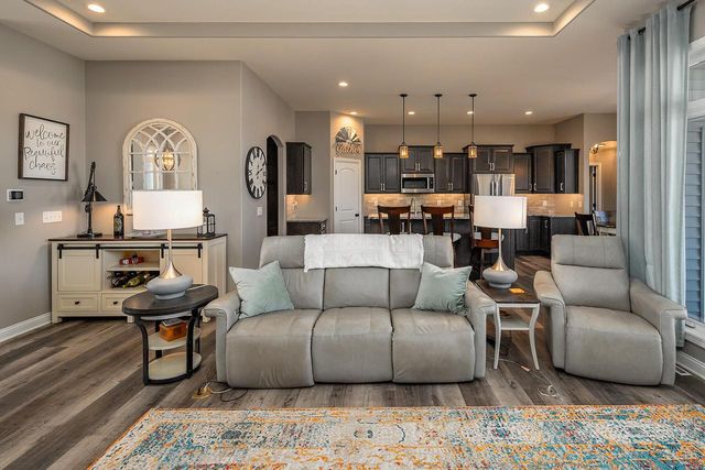 738 Willow Bend DRIVE, Waterford, WI 53185