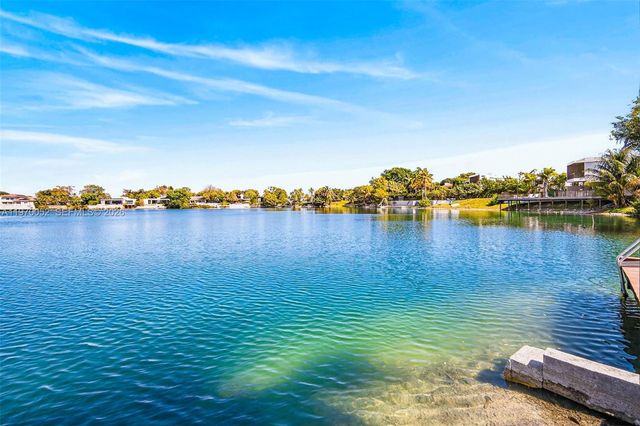 2091 NE 191st Dr, North Miami Beach, FL 33179