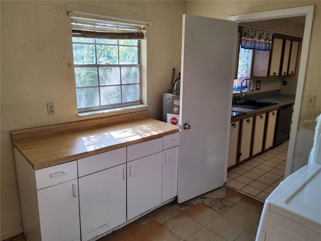 31043 WILLOW BANK AVENUE, Brooksville, FL 34602