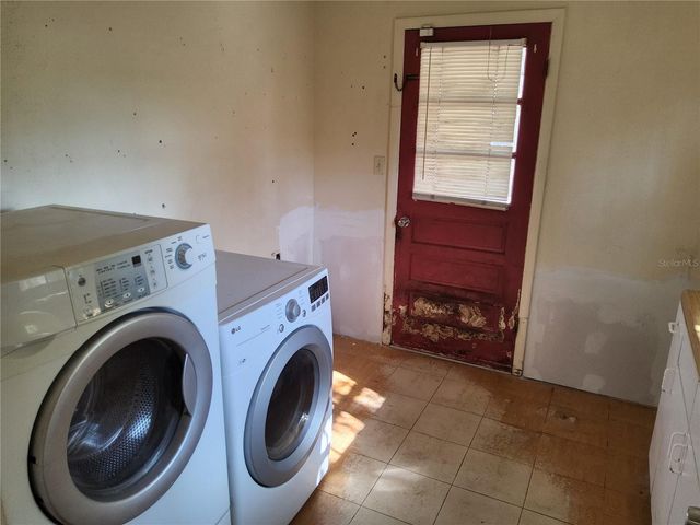 31043 WILLOW BANK AVENUE, Brooksville, FL 34602