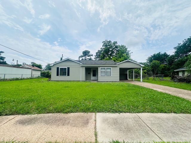 1105 Len Street, Bossier City, LA 71111