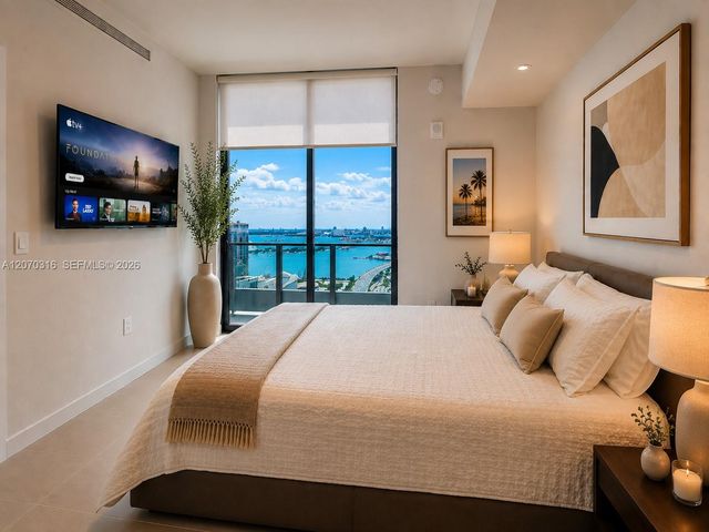 121 NE 5th Street 3713, Miami, FL 33132