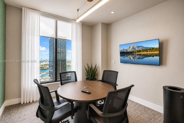 121 NE 5th Street 3713, Miami, FL 33132