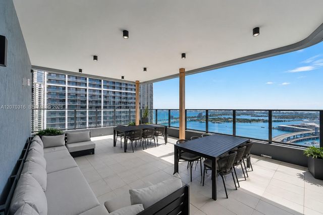 121 NE 5th Street 3713, Miami, FL 33132