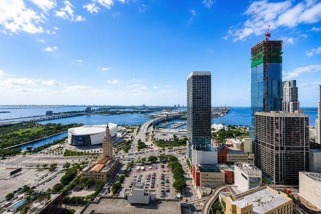 121 NE 5th Street 3713, Miami, FL 33132