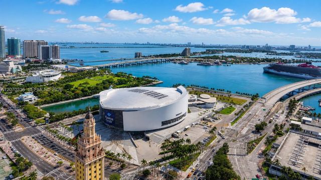 121 NE 5th Street 3713, Miami, FL 33132