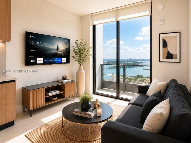 121 NE 5th Street 3713, Miami, FL 33132