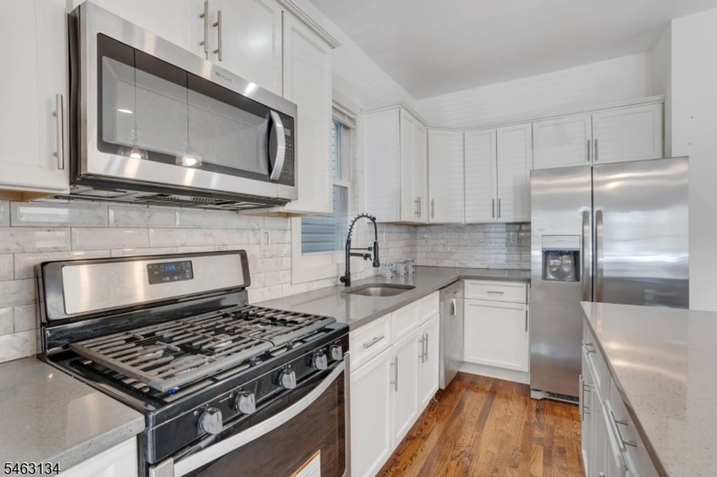 142 Steuben, East Orange City, NJ 07018 — photo 2