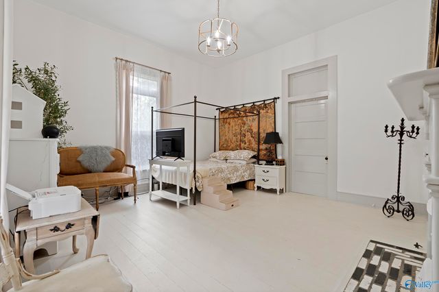 214 Washington Street W, Fayetteville, TN 37334