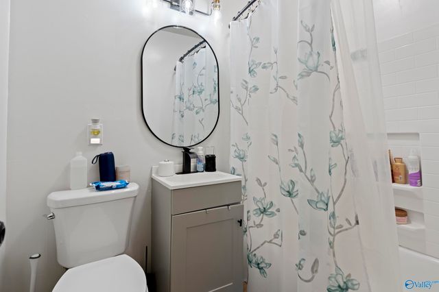 214 Washington Street W, Fayetteville, TN 37334