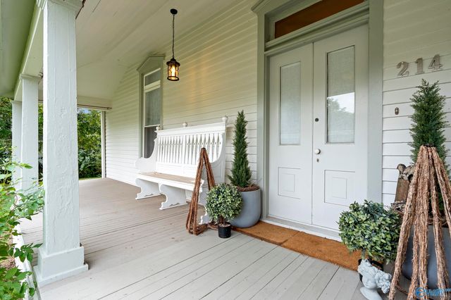 214 Washington Street W, Fayetteville, TN 37334