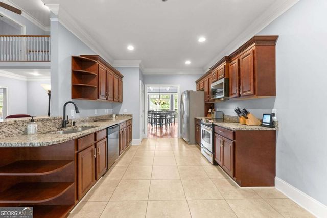 6643 Windvane Point, Clermont, GA 30527