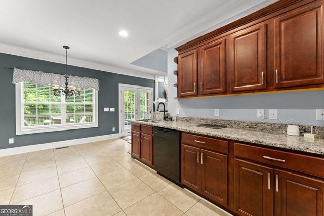 6643 Windvane Point, Clermont, GA 30527