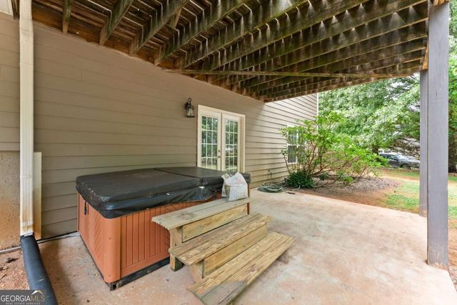 6643 Windvane Point, Clermont, GA 30527