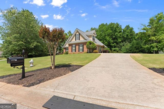 6643 Windvane Point, Clermont, GA 30527
