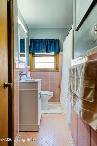 3123 Hunsinger Blvd, Houston Acres, KY 40220