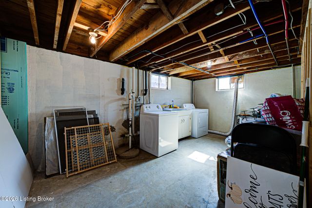 3123 Hunsinger Blvd, Houston Acres, KY 40220