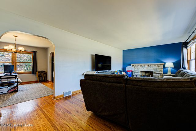 3123 Hunsinger Blvd, Houston Acres, KY 40220