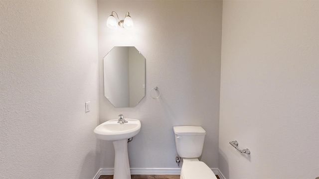 406 Charlie DR, Killeen, TX 76542