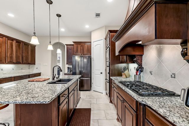 27411 Gladway Manor Drive, Katy, TX 77494