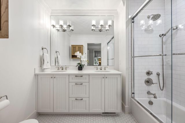 8 New Town Lane, Charleston, SC 29407