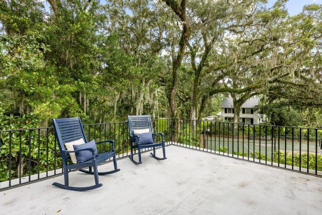 8 New Town Lane, Charleston, SC 29407