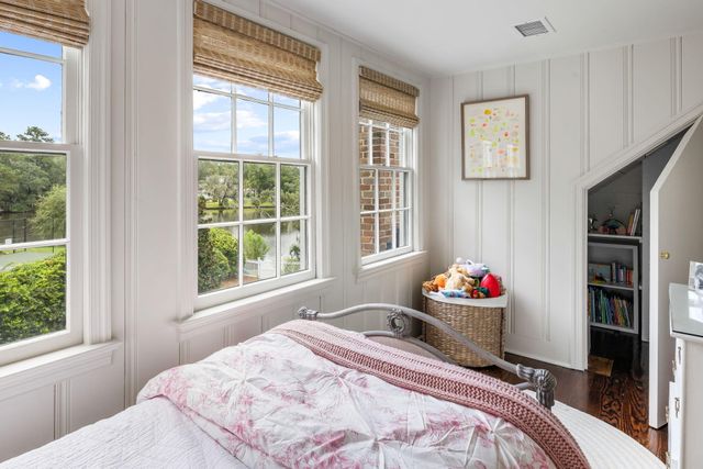 8 New Town Lane, Charleston, SC 29407