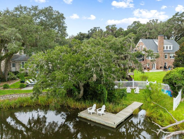 8 New Town Lane, Charleston, SC 29407