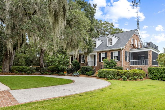 8 New Town Lane, Charleston, SC 29407