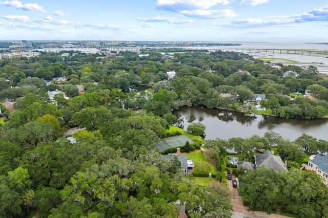 8 New Town Lane, Charleston, SC 29407