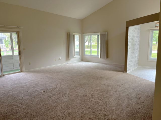 1821 Spring Meadow Court Se 29, Gaines Twp, MI 49316