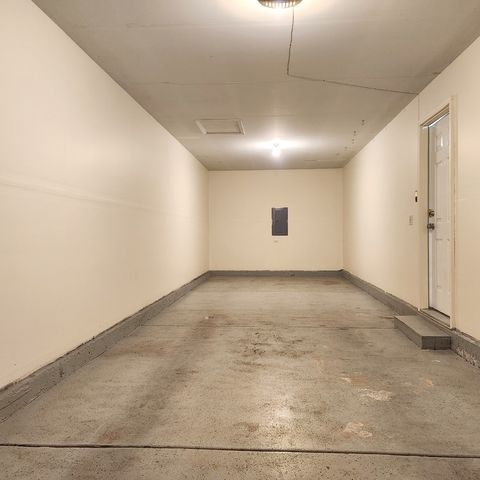 157 W ALDRIDGE Lane, Round Lake, IL 60073