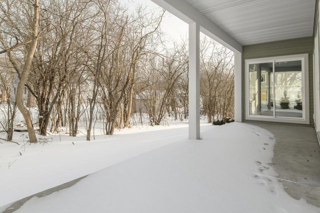 1414 S 166th STREET, New Berlin, WI 53151