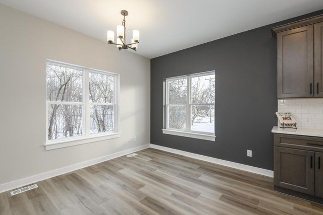 1414 S 166th STREET, New Berlin, WI 53151