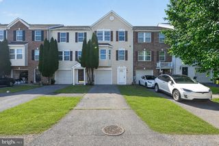 67 QUARTZ RD, Martinsburg, WV 25404