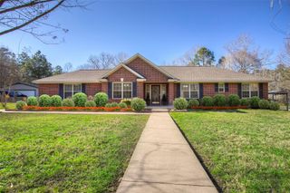 2415 Fm 1375 East Rd Road E, Huntsville, TX 77340