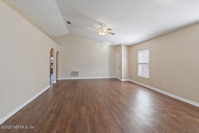 6606 N GENTLE OAKS Drive, Jacksonville, FL 32244
