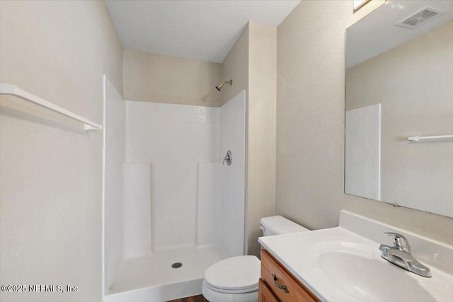 6606 N GENTLE OAKS Drive, Jacksonville, FL 32244