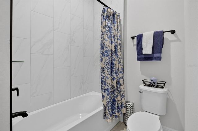 1325 BLARNEY STREET, Clermont, FL 34715