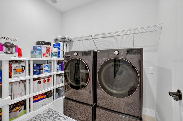 1325 BLARNEY STREET, Clermont, FL 34715
