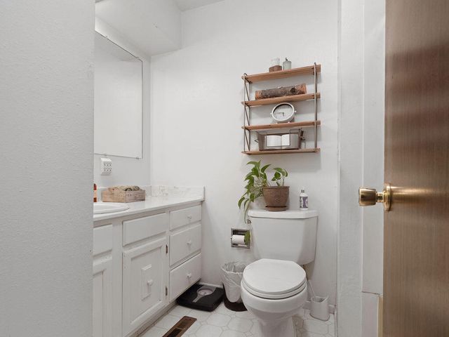 332 Front Street, Klamath Falls, OR 97601