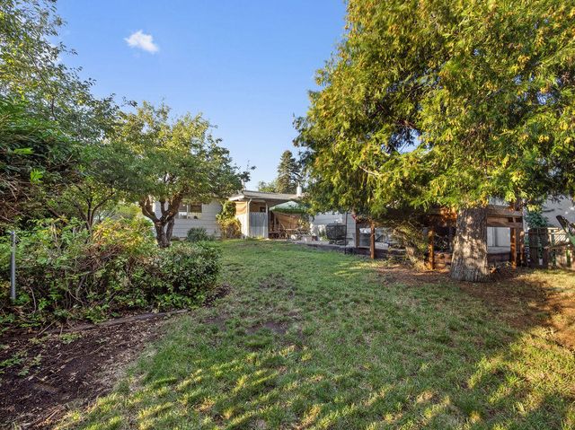 332 Front Street, Klamath Falls, OR 97601