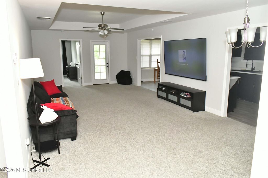 7945 Gardendale Drive, Olive Branch, MS 38654 — photo 4